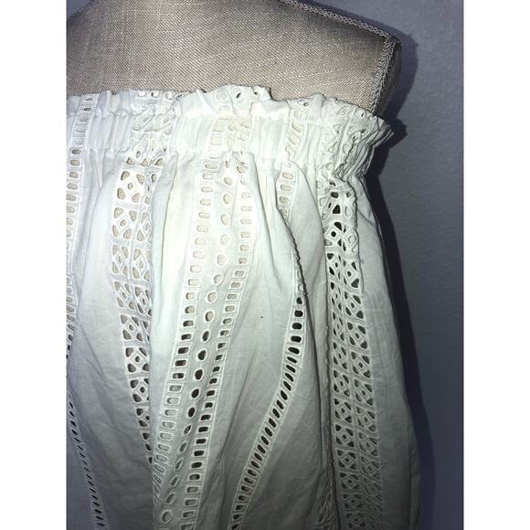 ASTR the Label Off The Shoulder Three Quarter Sleeve Eyelet Babydoll Top-XS - Picture 4 of 6